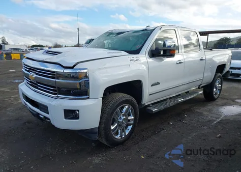 2017 Chevrolet Silverado 2500Hd High Country из США, поврежденный, VIN 1GC1KXEY6HF247781